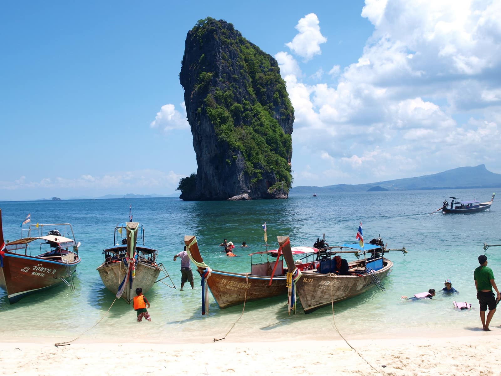 Ko Ngai, Krabi