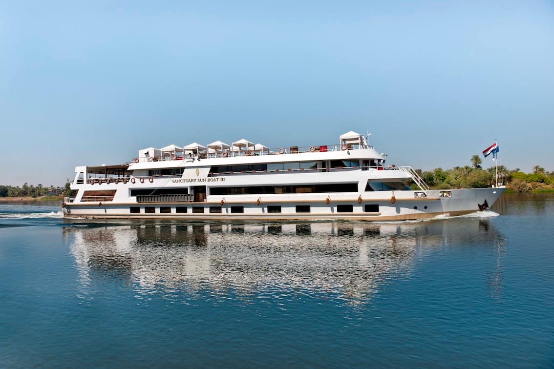Sanctuary Sun Boat III