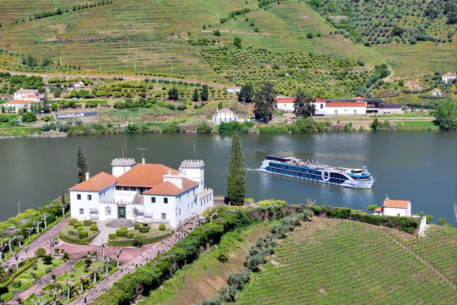 VIVA Cruises