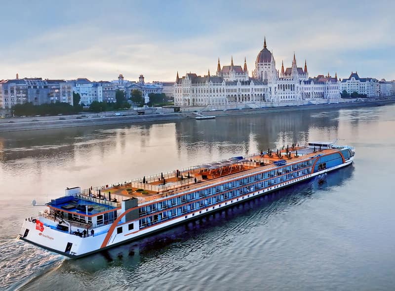 Magna on the Danube